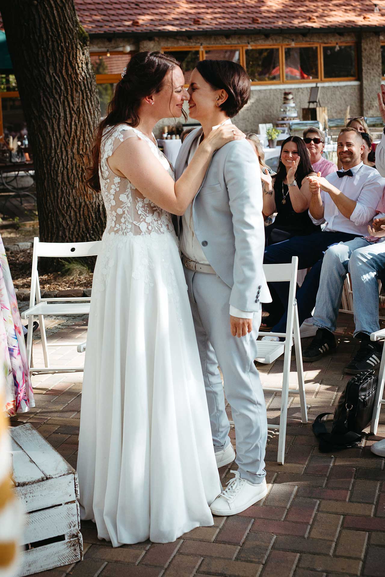 Liebe, Lachen und Tränen bei der Zeremonie