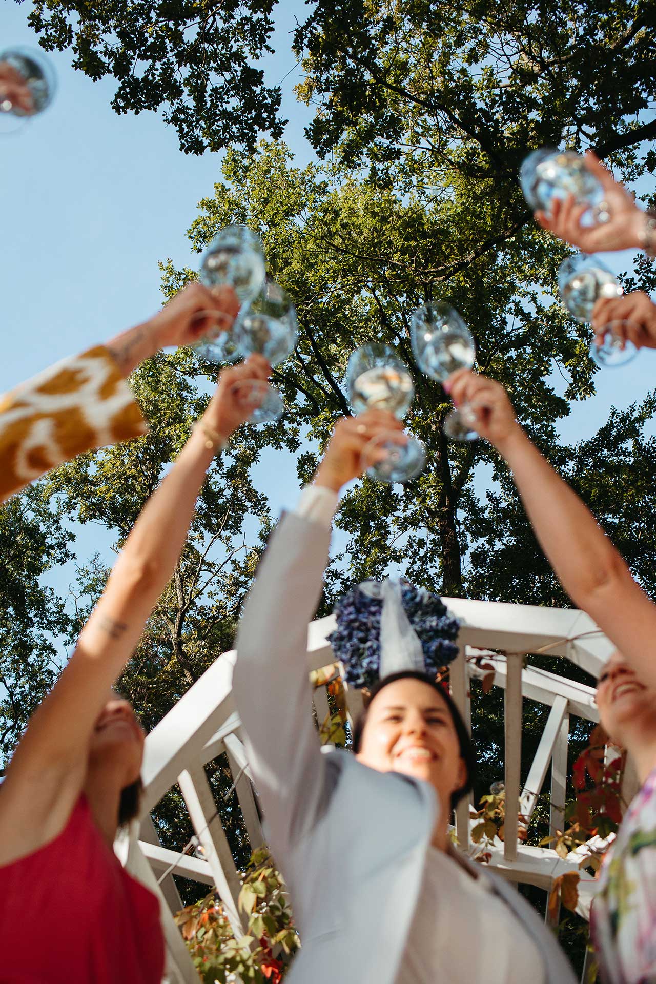 Gäste bei der Trauung am Strandbad Wendenschloss Berlin