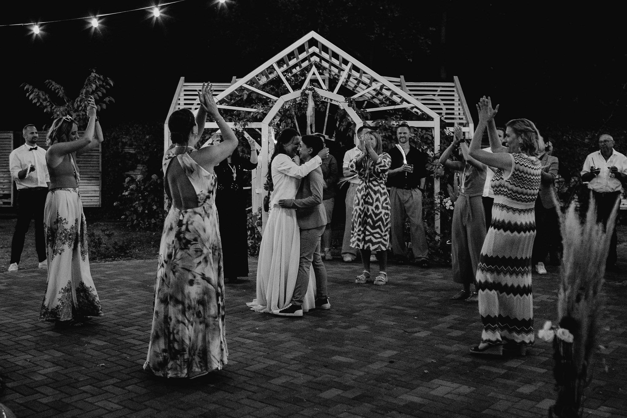 Strandbad Wendenschloss Berlin – Hochzeitsparty direkt am Wasser