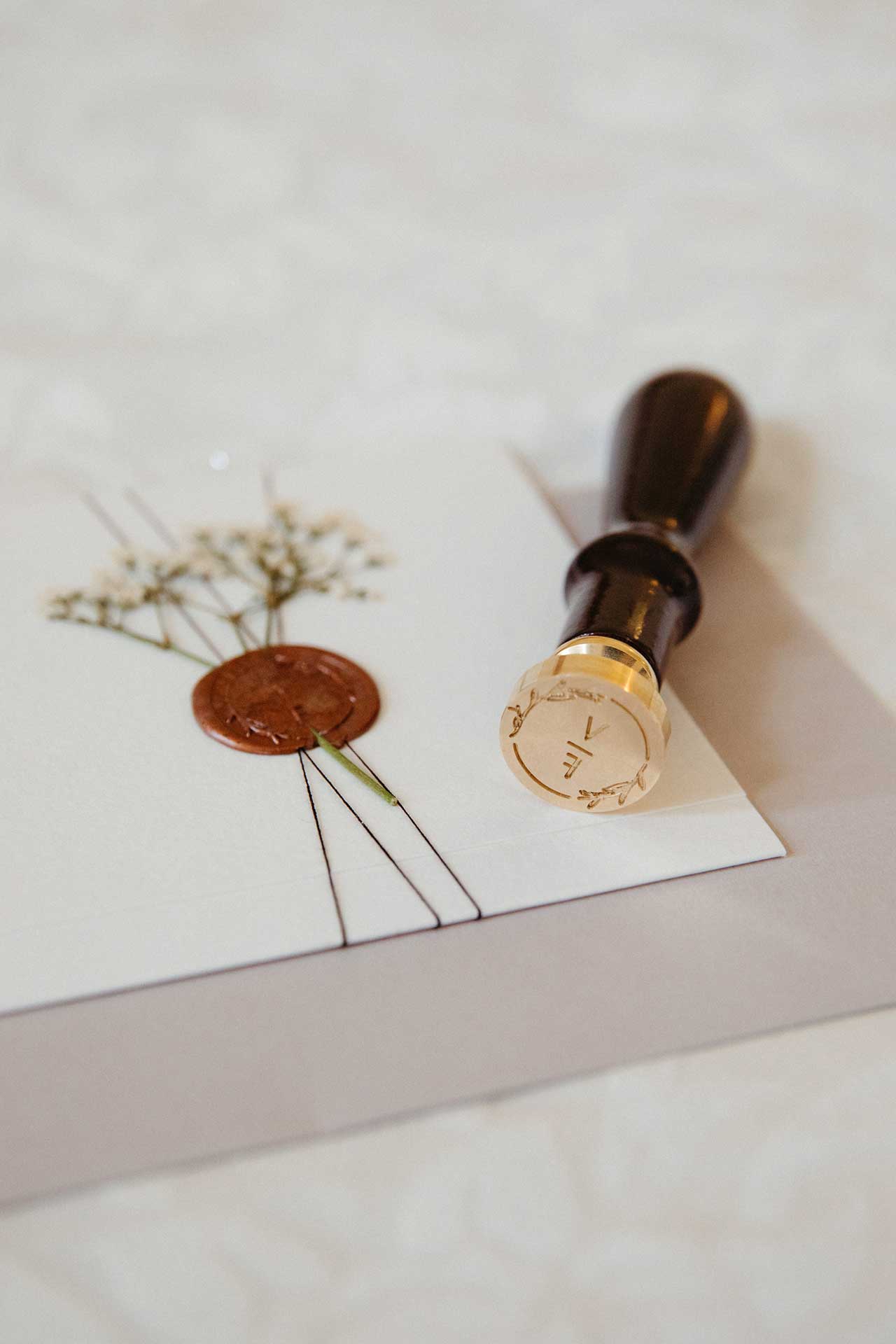 Elegante Hochzeitsdetails der Papeterie